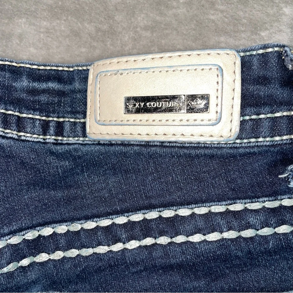 Sexy Couture Boot Cut Jeans Embroidered Back Pockets Dark Wash Size 3 Juniors